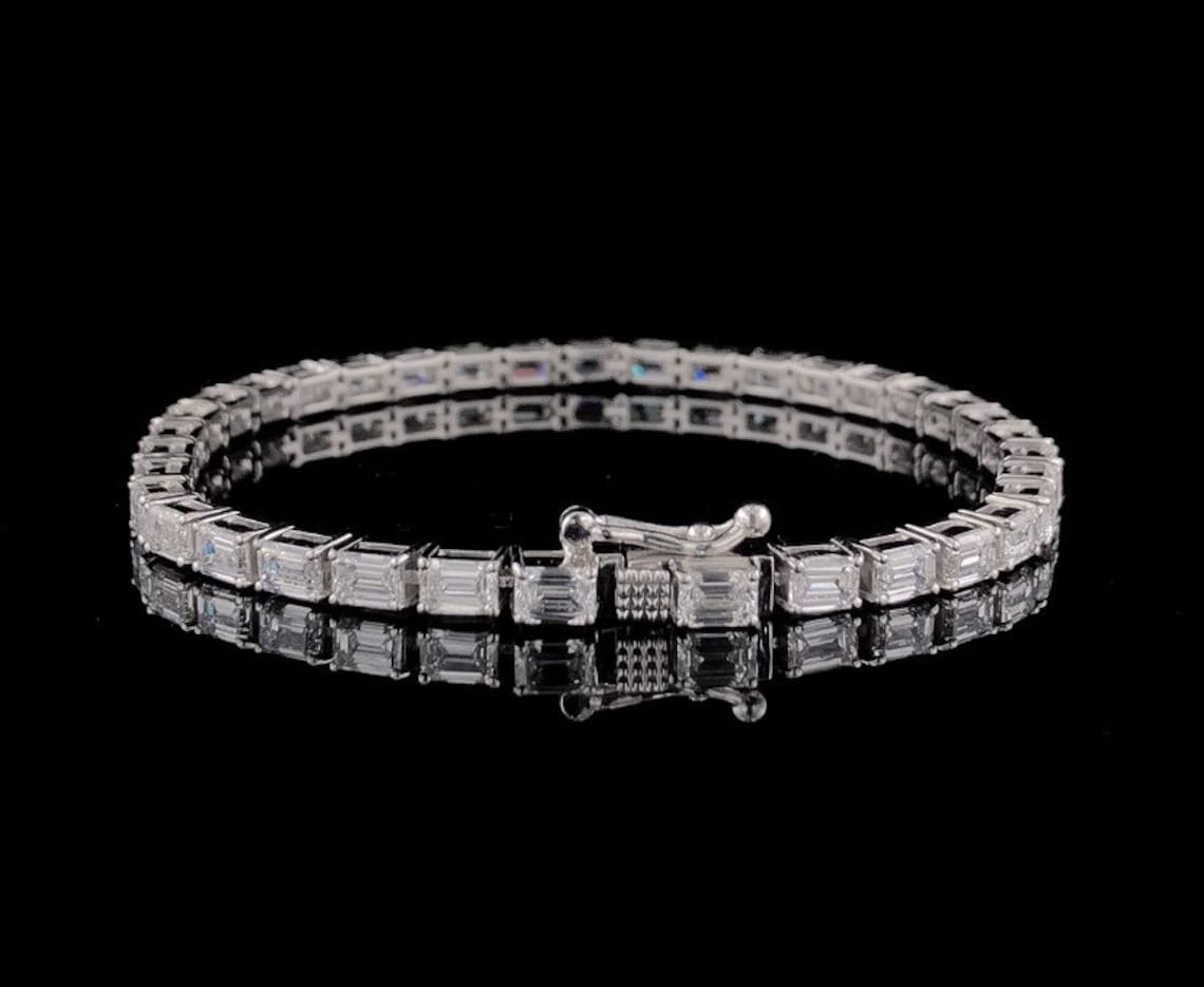 Emerald Cut Moissanite Diamond Tennis Bracelet in White Gold - Luxury Gift for Her, Anniversary Jewelry