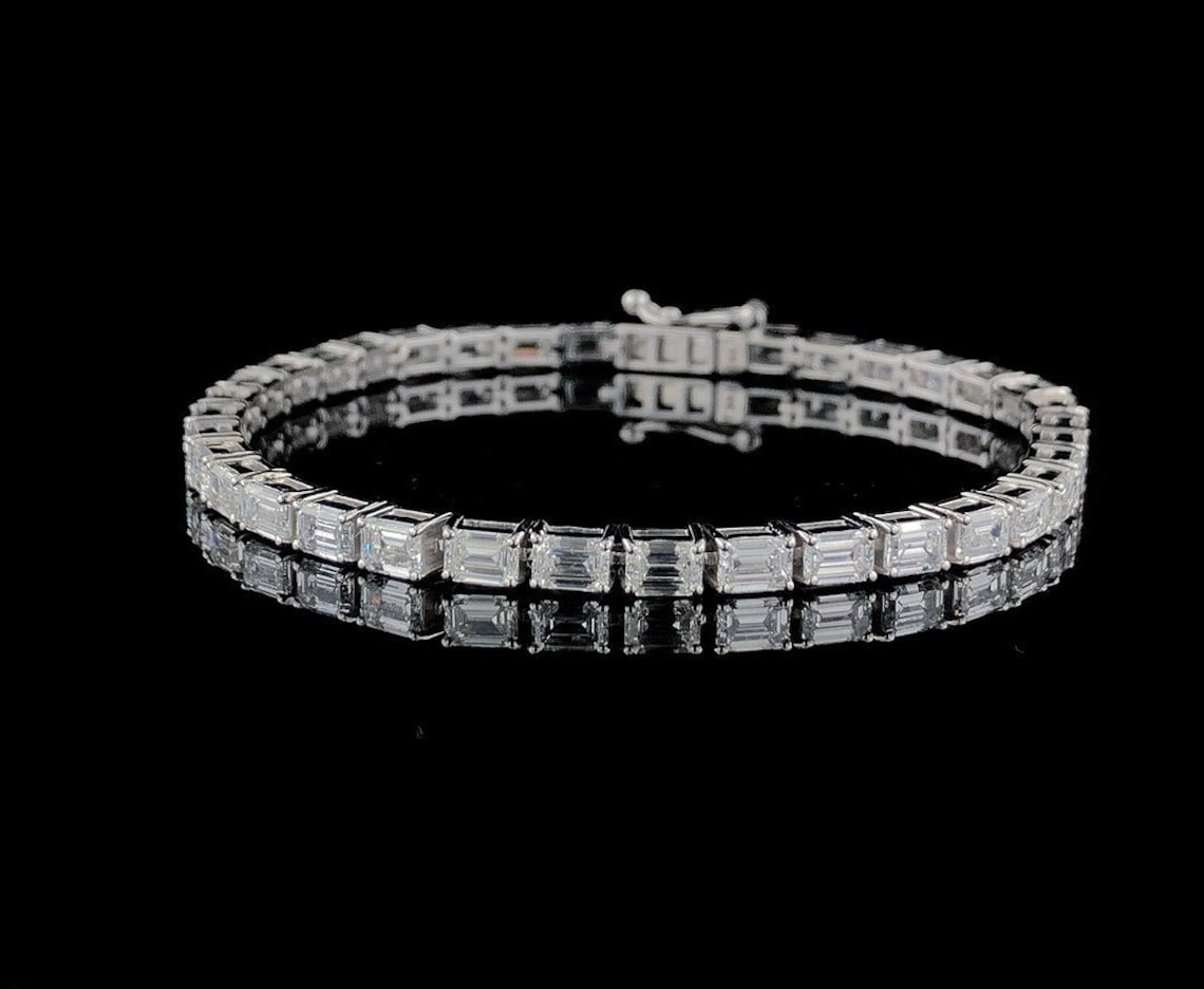 Emerald Cut Moissanite Diamond Tennis Bracelet in White Gold - Luxury Gift for Her, Anniversary Jewelry