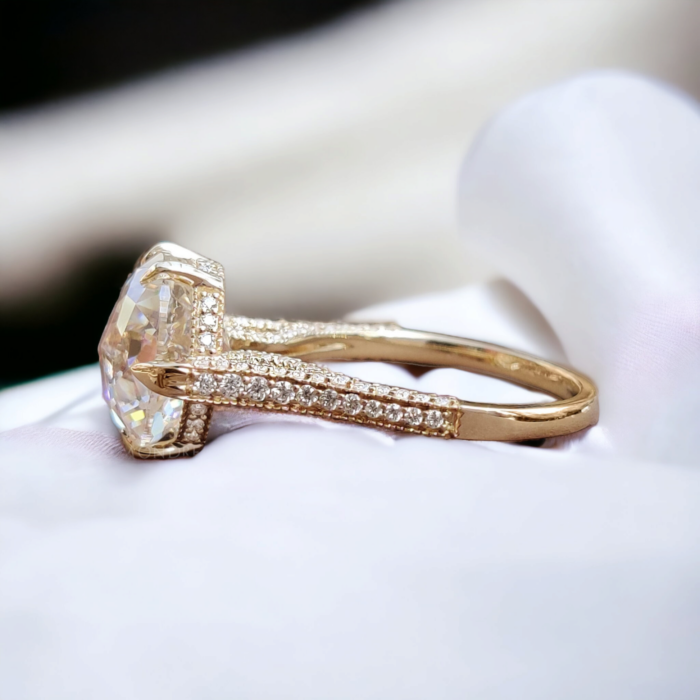 Exquisite 7.57 TW Jubilee Cut Moissanite Ring, Vintage Style Micro Pave, Luxurious Engagement Jewelry, Perfect Proposal Gift - Image 2
