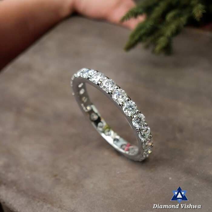 2.5mm 1.39 Carat Colorless Lab Grown Diamond Full Eternity Wedding Band Ring in 14K Gold - Image 5
